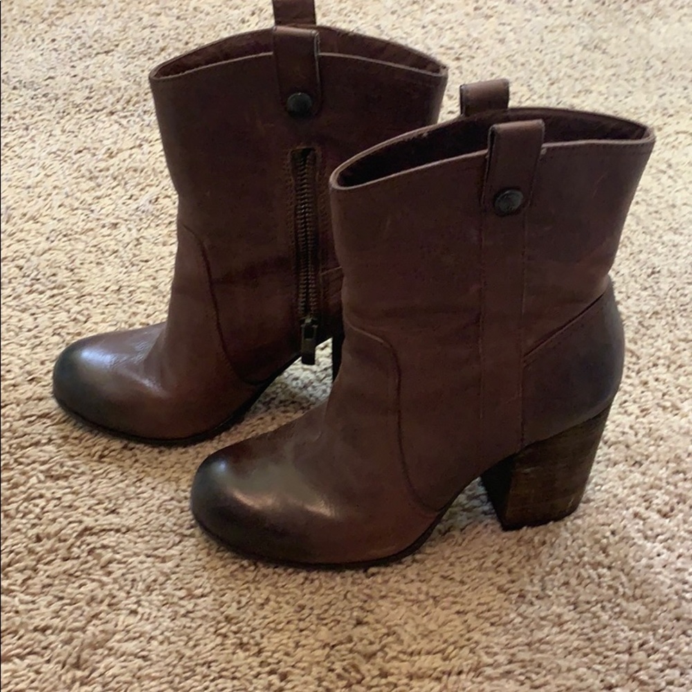 Vince Camuto boots